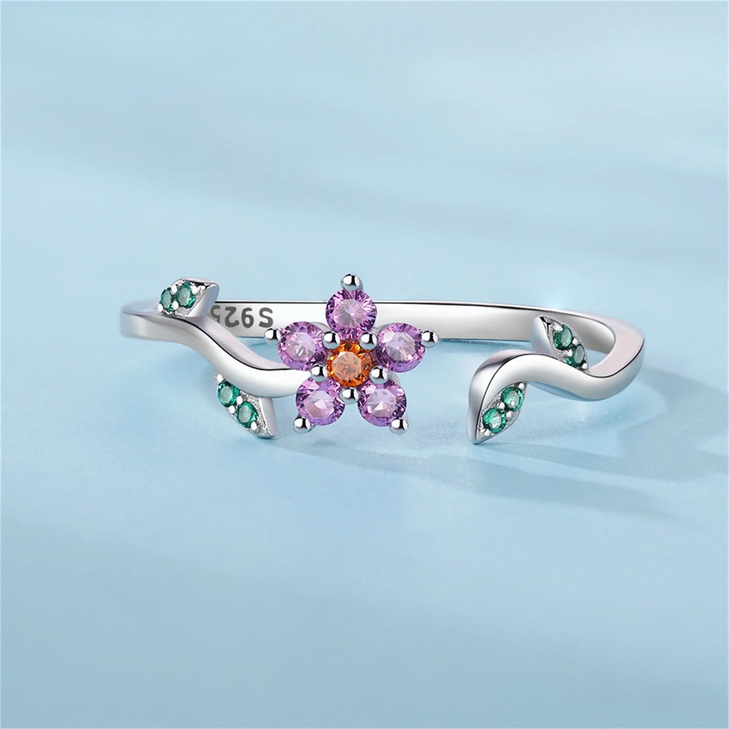 Bright Flower Opening Ring